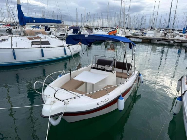 Alquiler de embarcaciones Mareti 45O open enRoda de Barà en Samboat