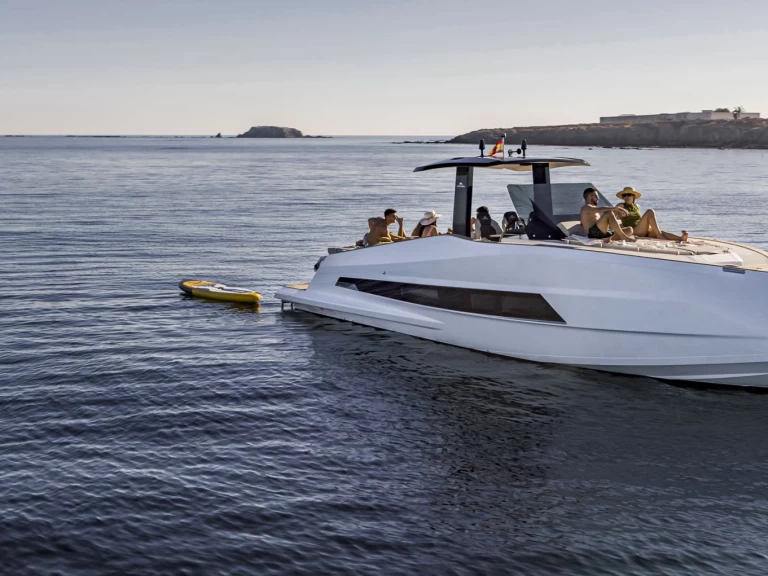 Alquiler Lancha en Lagos - Astondoa 377 Coupe