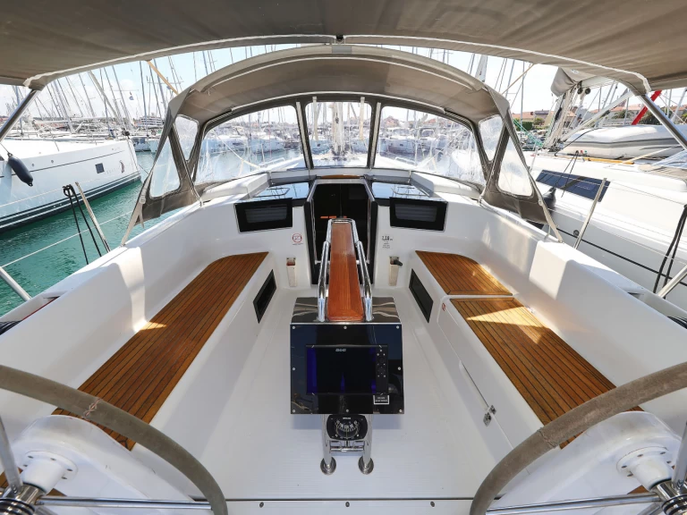 Alquiler Velero Hanse con o sin  título de navegación