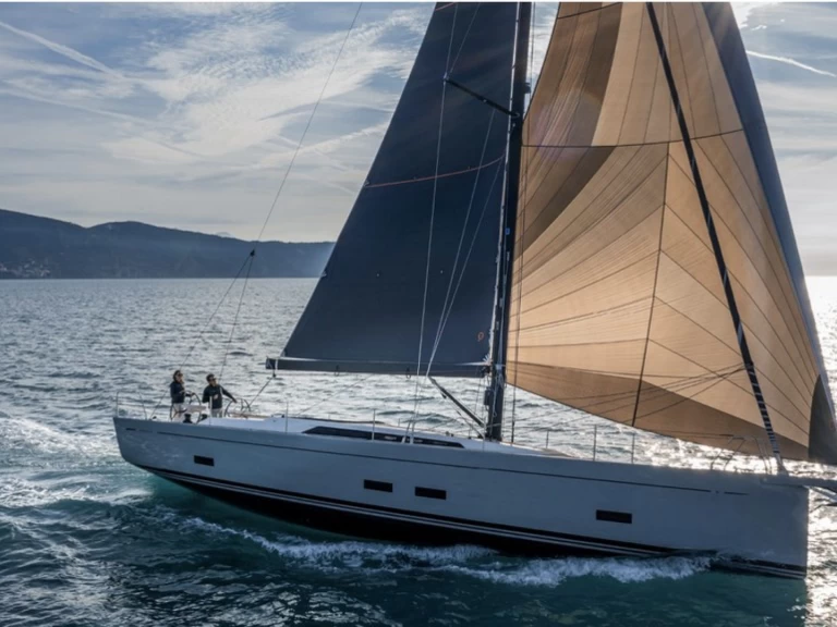 Velero para alquilar Castellammare del Golfo al mejor precio