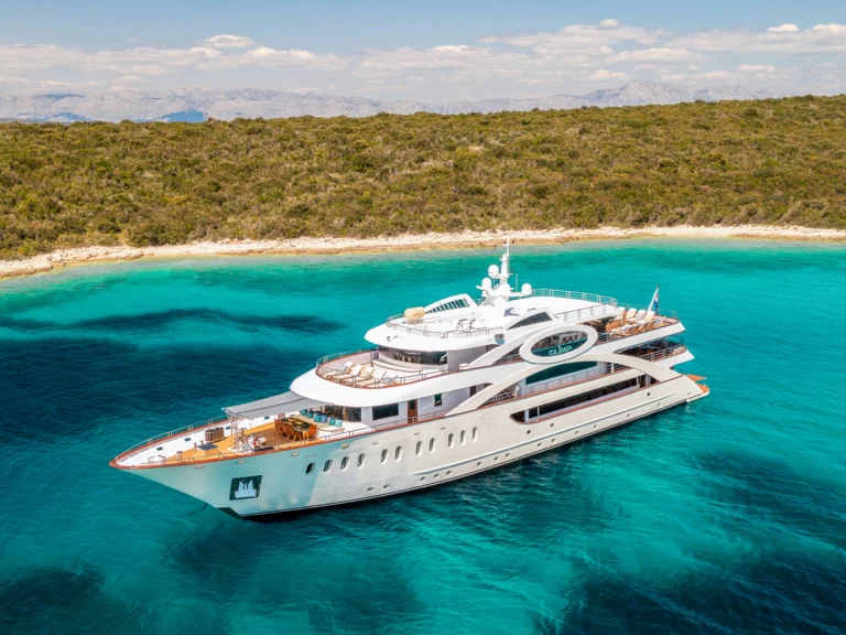 Alquiler de Velero, con o sin patrón Custom Made Split