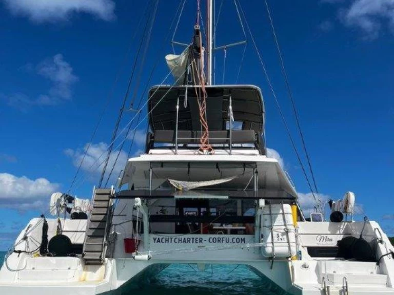 Alquiler Catamarán en Gouviá - Nautitech Nautitech 46 Fly