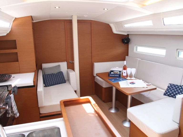 Alquiler Velero en Benítses - Jeanneau Sun Odyssey 410