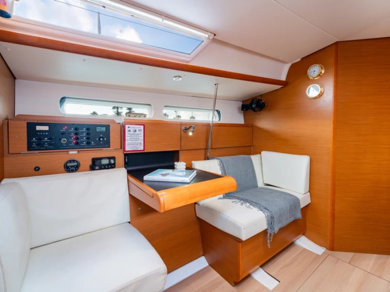 Alquiler de embarcaciones Jeanneau Sun Odyssey 439 enPréveza en Samboat