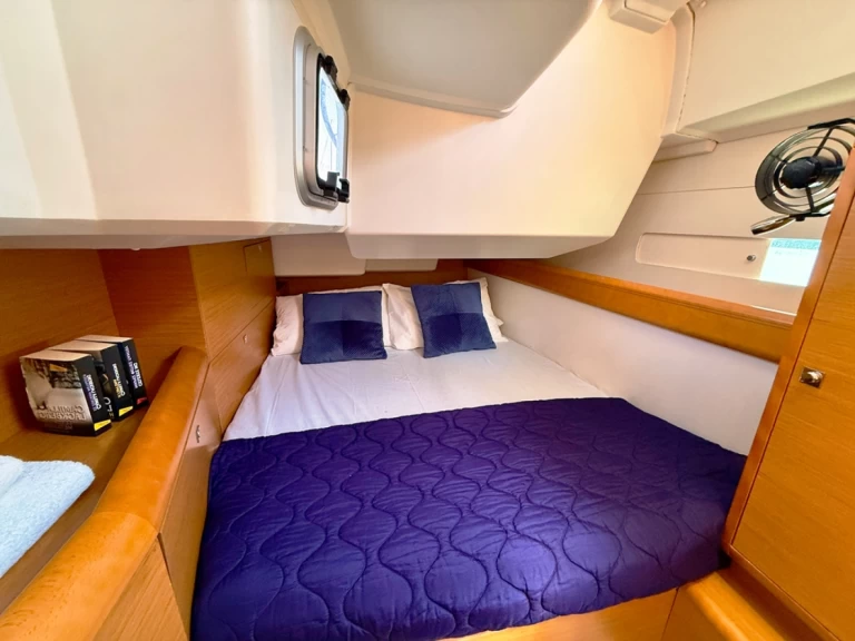 Alquiler de Velero, con o sin patrón Jeanneau Préveza