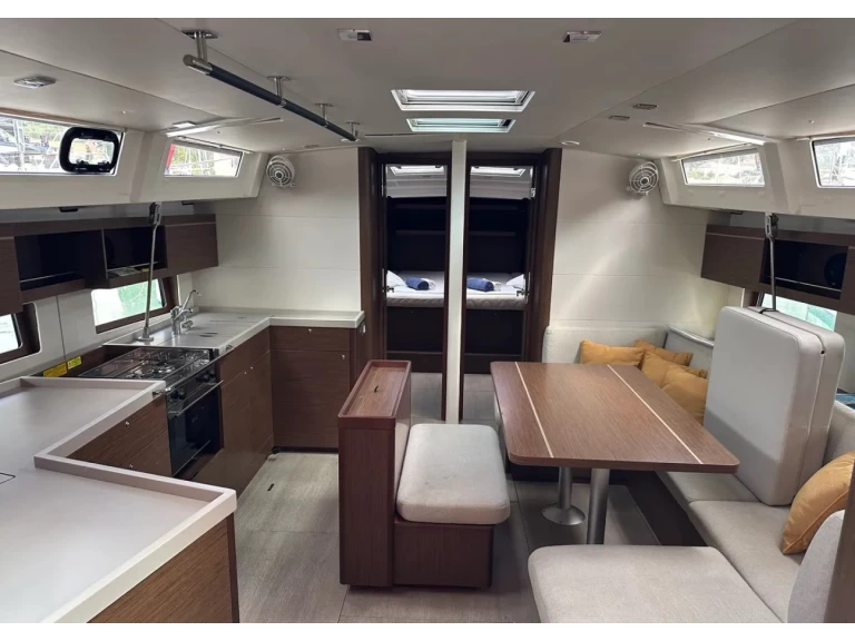 Alquiler Velero Bénéteau con o sin  título de navegación