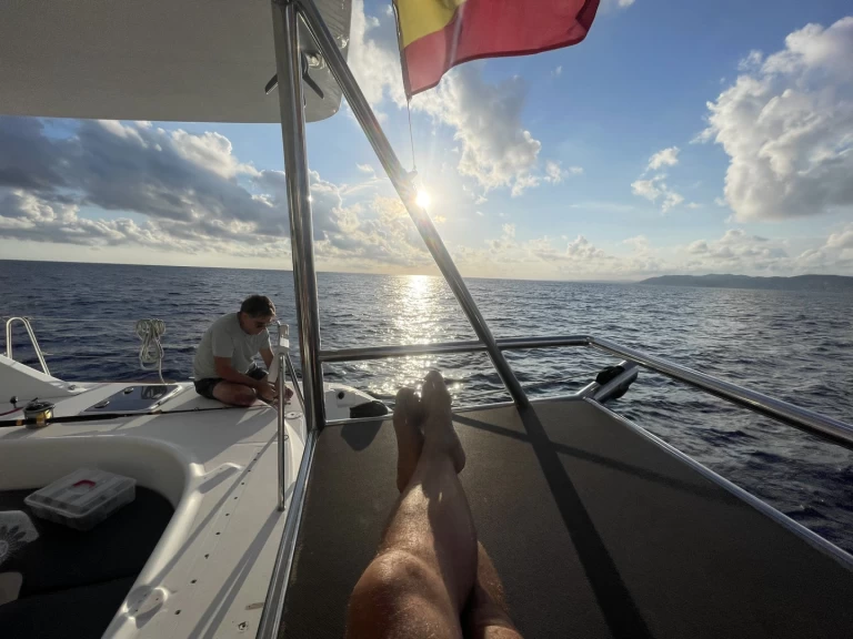 Alquiler de embarcaciones Lagoon Lagoon 380 S2 enIbiza (Ciudad) en Samboat