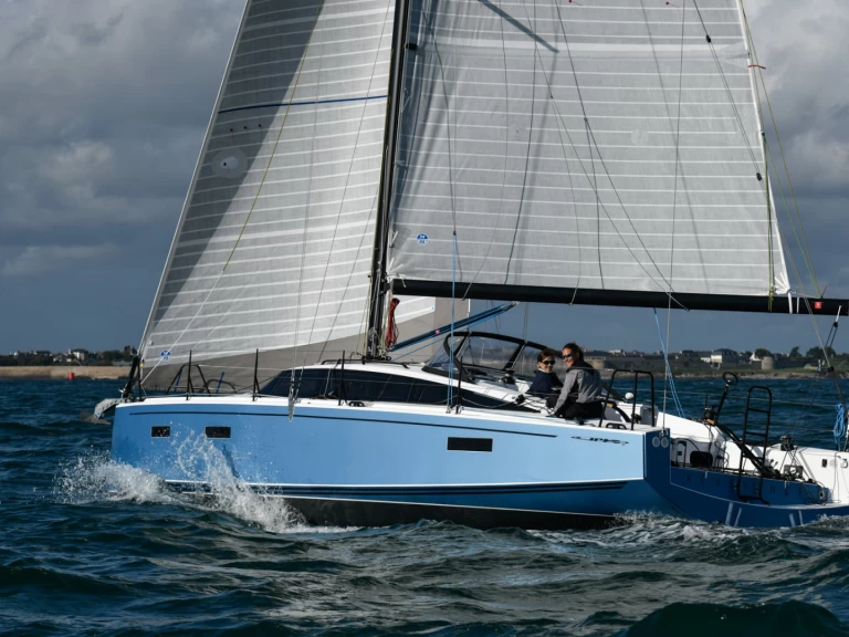 Alquiler de Jpk JPK 39 FC en La Rochelle