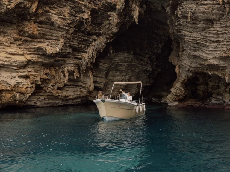 Alquiler de barcos Castellammare del Golfo barato de Open 860