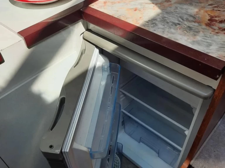 Alquiler de barcos Pula barato de rivarama 44