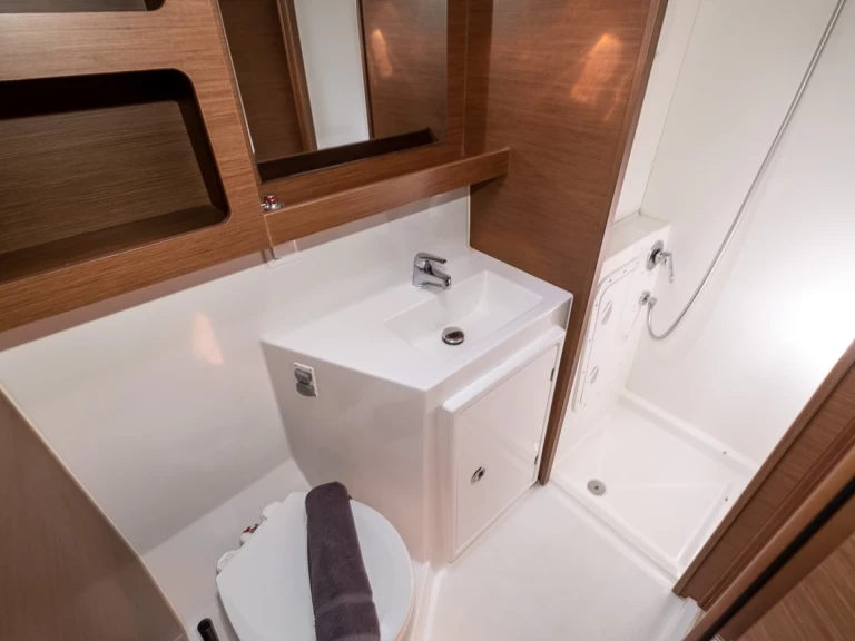 Alquiler Catamarán Lagoon con o sin  título de navegación