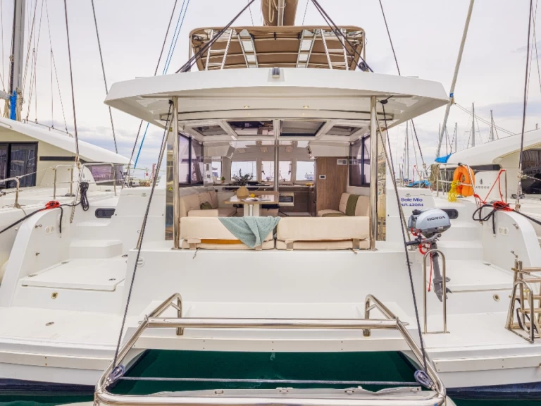 Alquiler Catamarán Bali con o sin  título de navegación