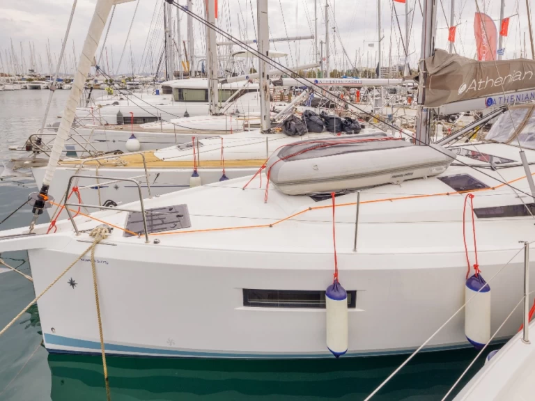 Alquiler de embarcaciones Jeanneau Sun Odyssey 440 enRhodes (Ciudad) en Samboat