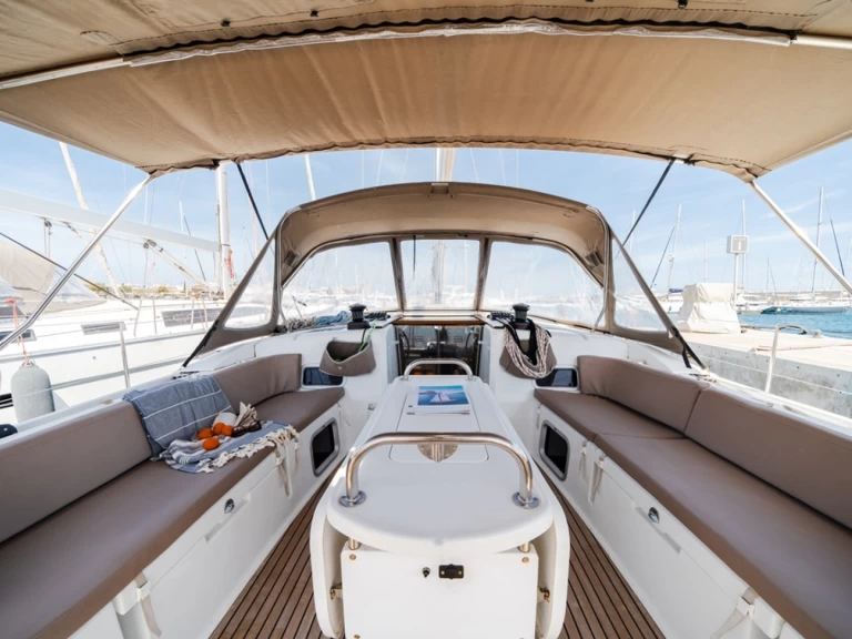 Alquiler de Velero, con o sin patrón Jeanneau Rhodes (Ciudad)