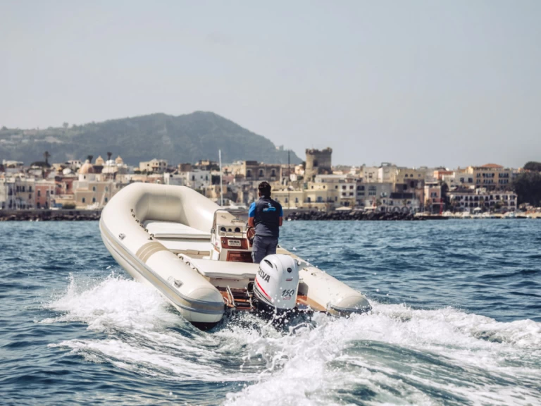 Neumática para alquilar Forio al mejor precio