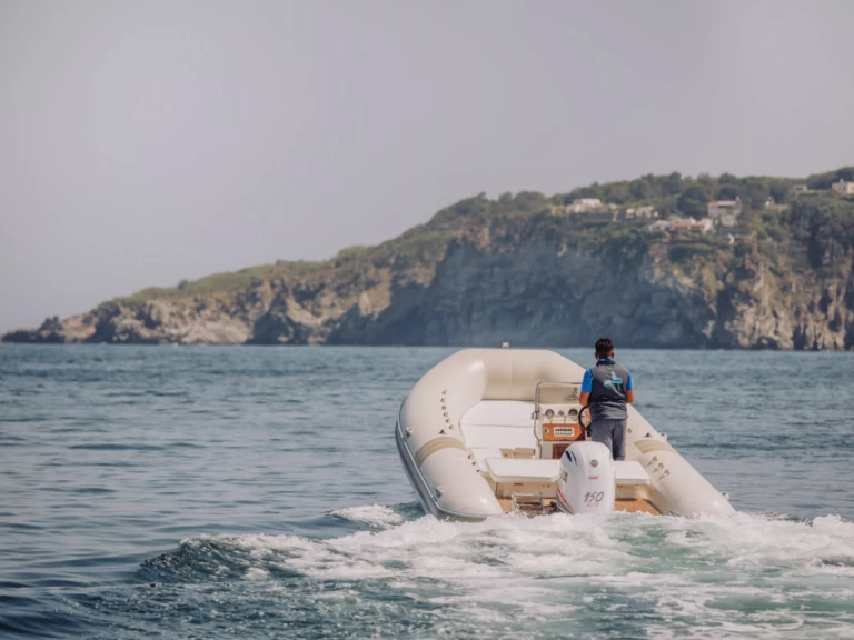 Alquiler Forio - Alson 750 en SamBoat