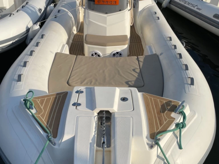 Neumática para alquilar Port de Saint-Cyprien Méditerranée al mejor precio