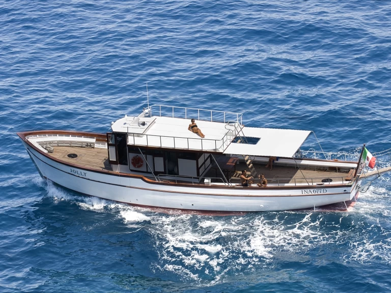 Alquiler de barcos Ischia barato de Benetti MS 20