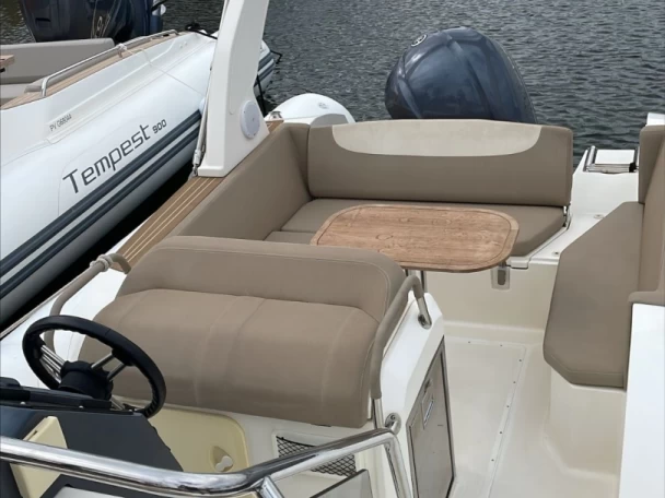 Alquiler de Neumática, con o sin patrón Capelli Port de Saint-Cyprien Méditerranée