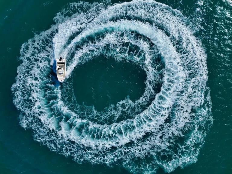 Lancha para alquilar Le Cap d'Agde al mejor precio