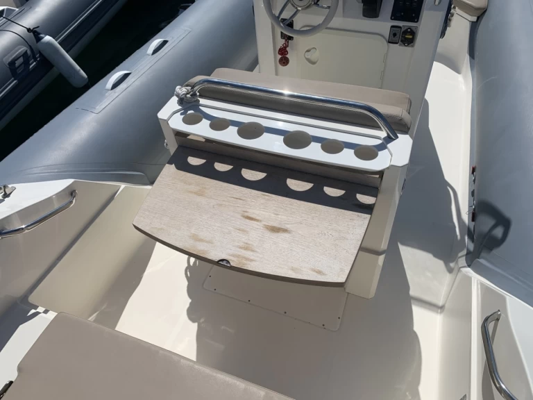 Alquiler de embarcaciones Capelli Capelli 700 Sun enPropriano en Samboat