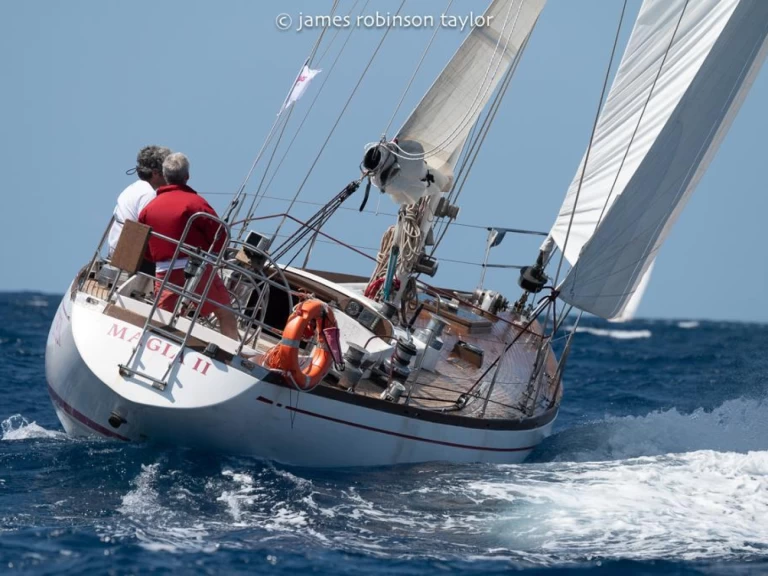 Alquiler Velero en Genova - SWAN 43 race