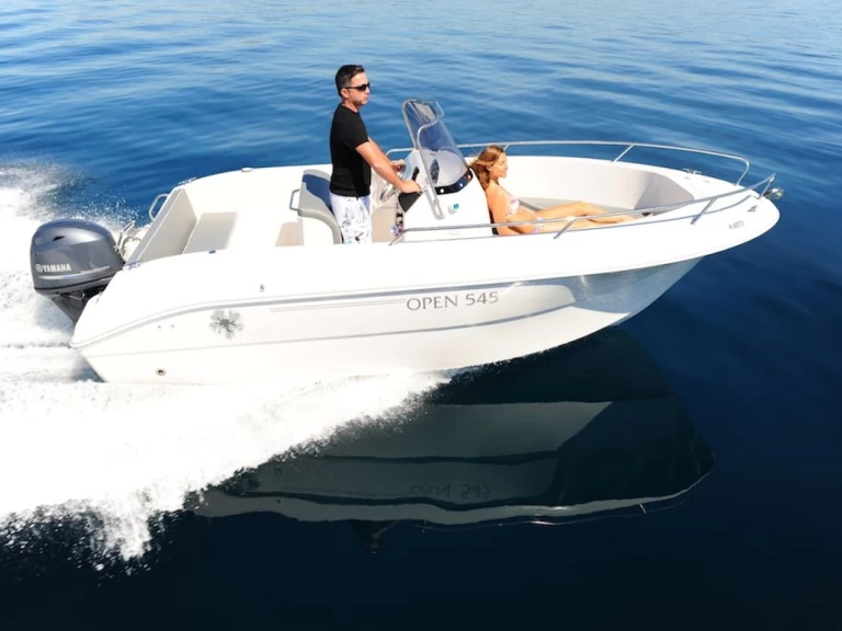 Pacific Craft 545 open de alquiler a Sète