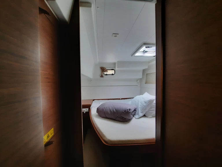 Alquiler de barcos Furnari barato de Lagoon 40