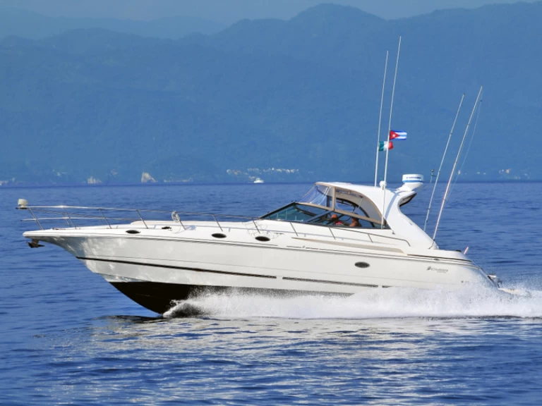 Alquiler de Cruisers 44 en Cruz de Huanacaxtle