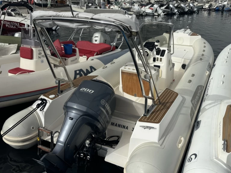 Alquiler de Capelli Capelli 700 en Porto-Vecchio