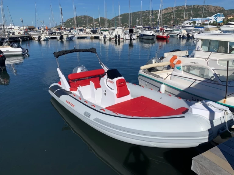 Alquiler de embarcaciones Master 630 enPorto-Vecchio en Samboat