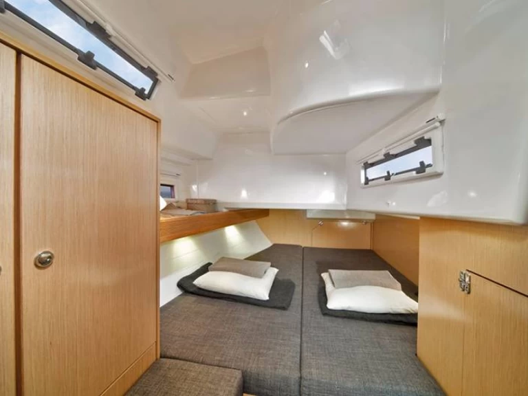 Velero para alquilar Primošten al mejor precio