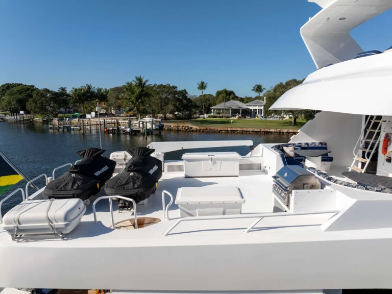 Yate de lujo para alquilar Miami al mejor precio