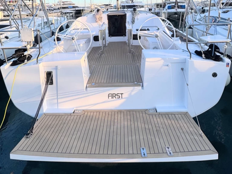 Alquiler Split - Elan Impression 45 en SamBoat