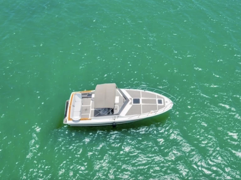 Alquiler de barcos Miami Beach barato de 42 