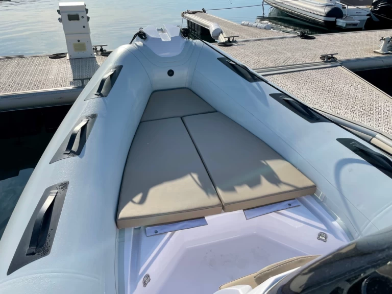 Alquiler de embarcaciones Ranieri Cayman 21 S enCavalaire-sur-Mer en Samboat