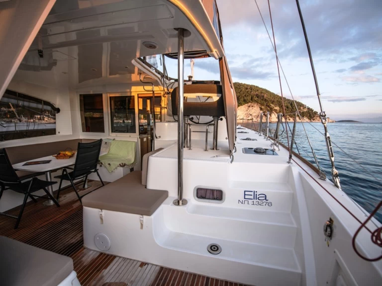 Alquiler Catamarán Lagoon con o sin  título de navegación