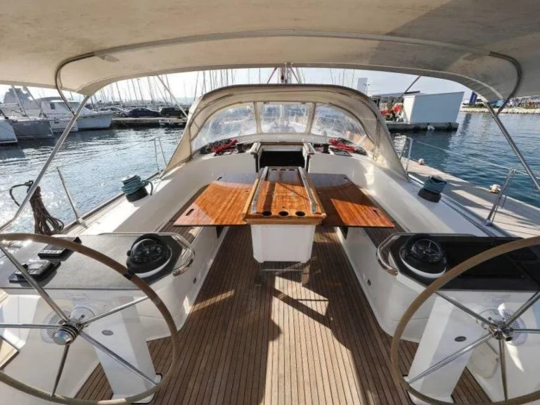 Alquiler Velero en Primošten - Bavaria Cruiser 56