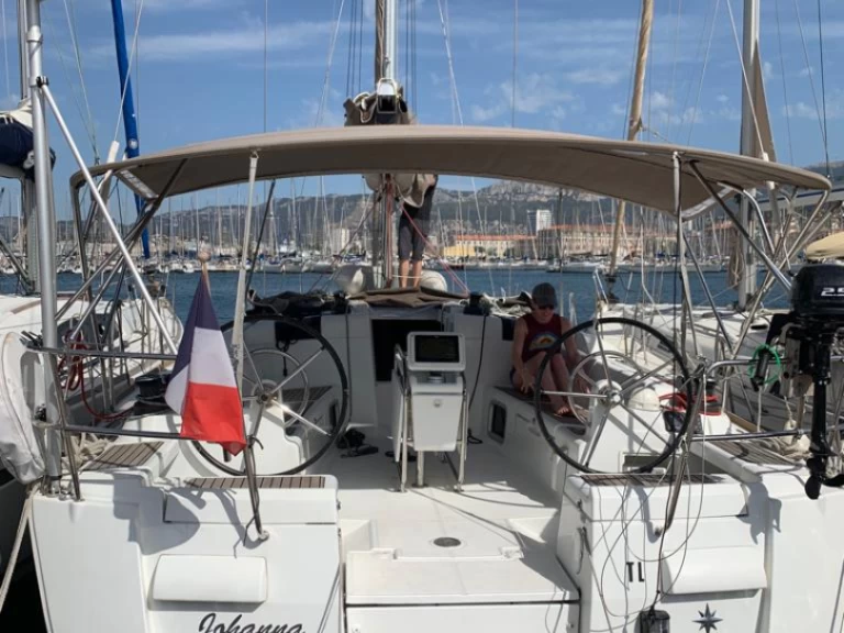 Alquiler de Jeanneau Sun Odyssey 439 en Toulon