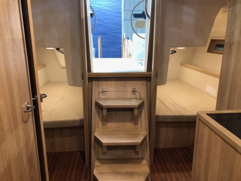 Velero para alquilar Poltu Quatu al mejor precio