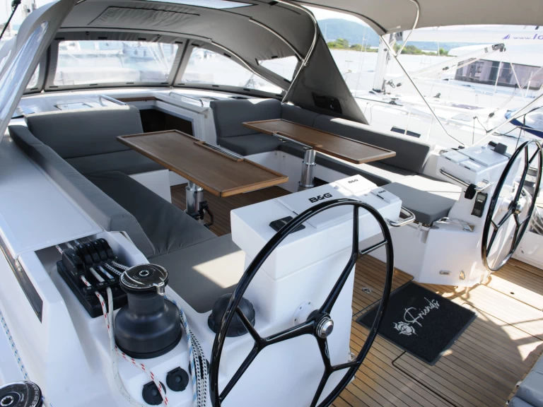 Alquiler Velero Bavaria con o sin  título de navegación