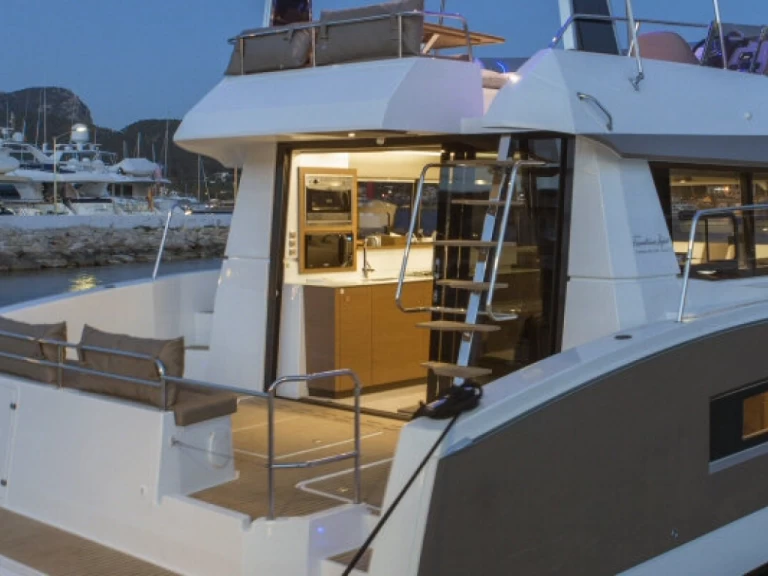 Alquiler de Fountaine Pajot Fountaine Pajot MY 37 en Primošten