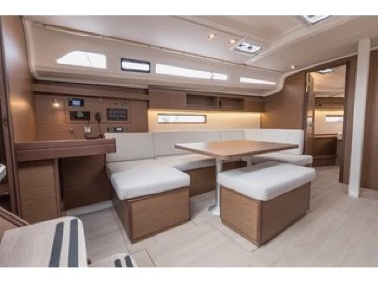 Alquiler Velero Bénéteau con o sin  título de navegación