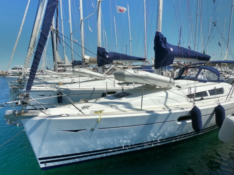 Alquiler de barcos Olbia barato de Sun Odyssey 39i