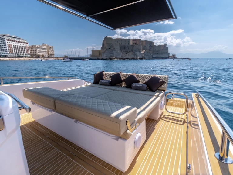 Lancha para alquilar Juan-les-Pins al mejor precio