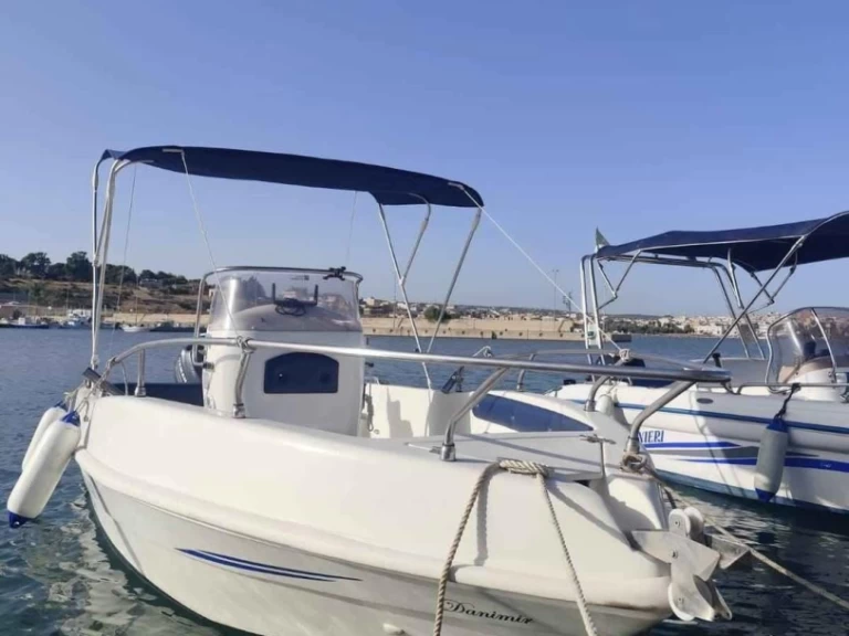 Alquiler de acqua viva 19 en Acitrezza