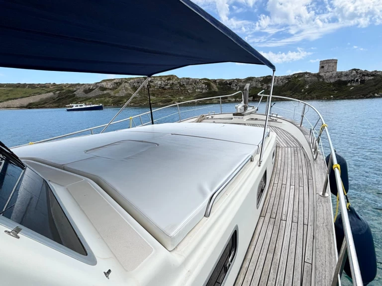 Alquiler de embarcaciones Menorquin-Yachts Menorquin Yachts 120 enClub Nàutic Ca'n Picafort en Samboat
