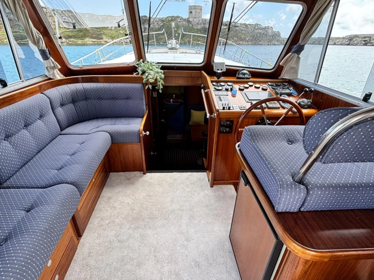 Alquiler de Lancha, con o sin patrón Menorquin-Yachts Club Nàutic Ca'n Picafort