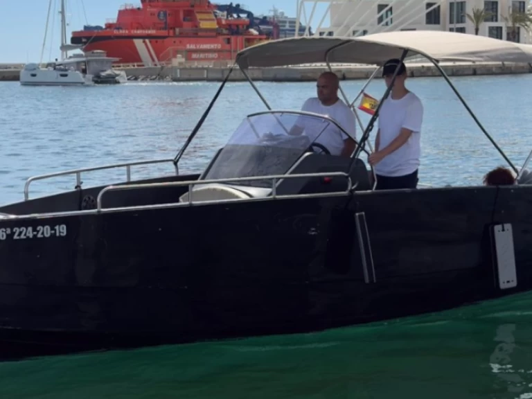 Alquiler Alicante - Nuva Nuva M6 Open en SamBoat