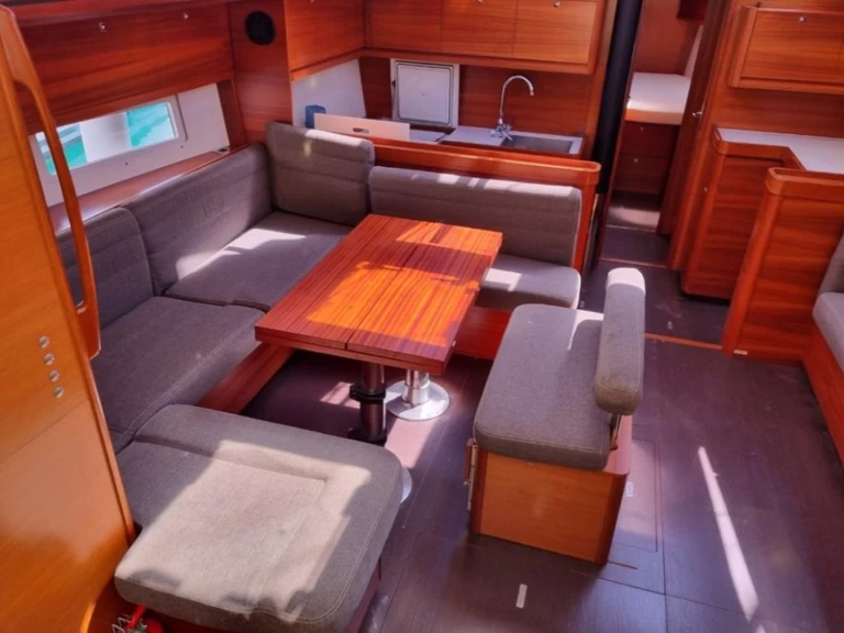 Alquiler de embarcaciones Dufour Dufour 512 Grand Large enGdańsk en Samboat